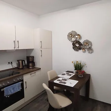 Apartment Exklusive Im Einzeldenkmal