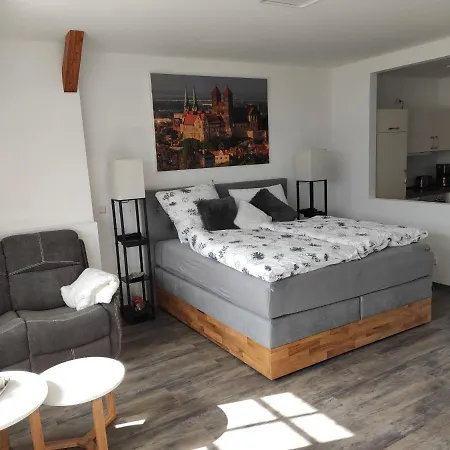 Exklusive Im Einzeldenkmal Apartment *